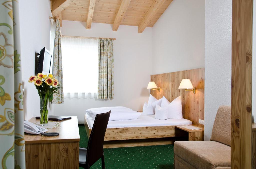 Berghotel Rasis Galtür Værelse billede